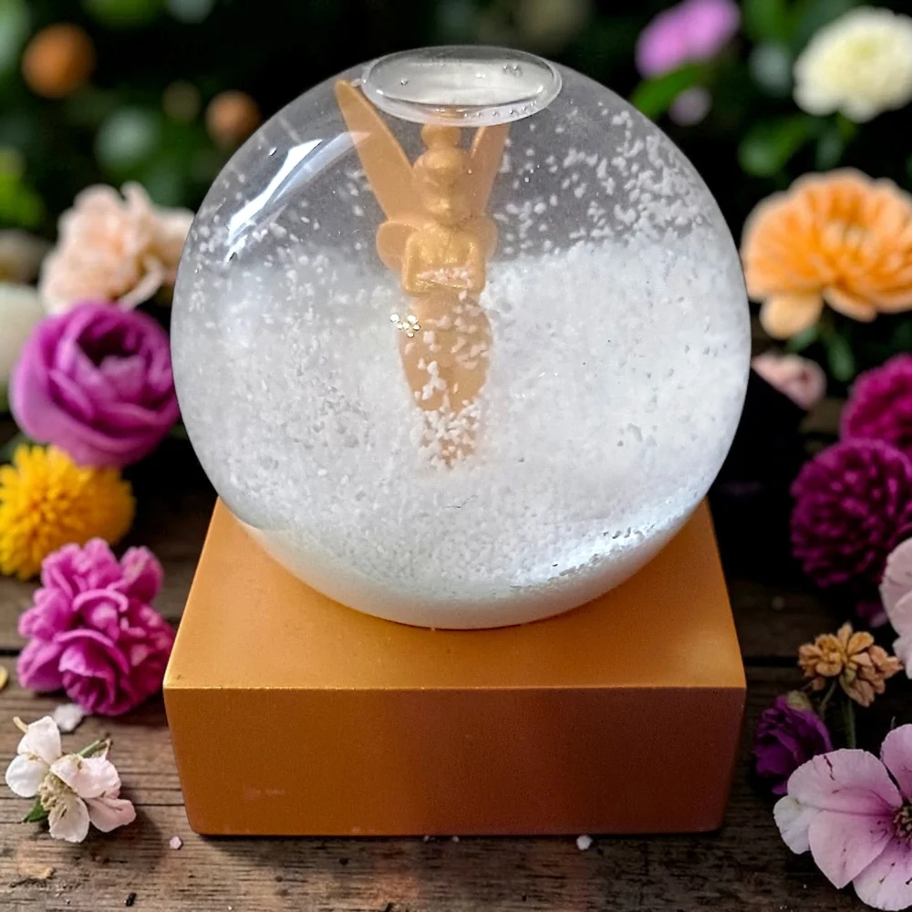 Disney Tinker Bell Snowglobe Tink 2021‎ Christmas Xmas Holiday Peter Pan Golden